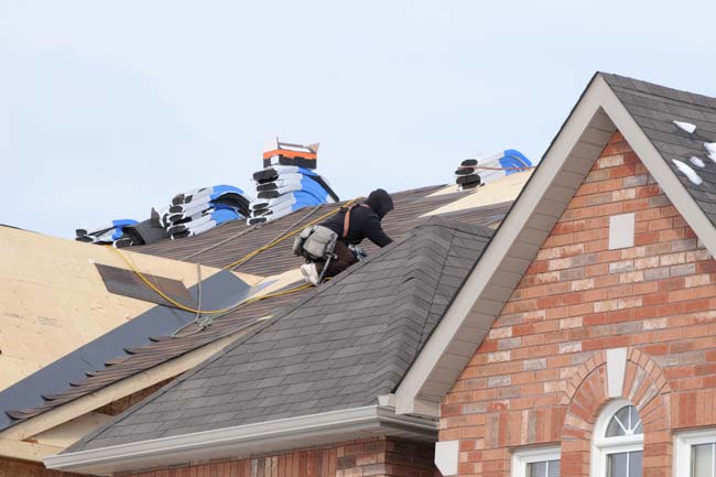 Roofing Contractor in Cleveland, TN